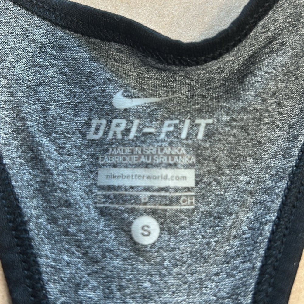 Nike Dri-Fit Women’s Tank Black Gray Racerback Running Sz S - Picture 10 of 11